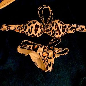 Sexy leopard Bikini